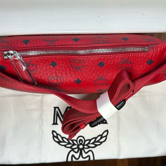 MCM Red Leather Bum Bag LIKE NEW - Picture 7 of 16